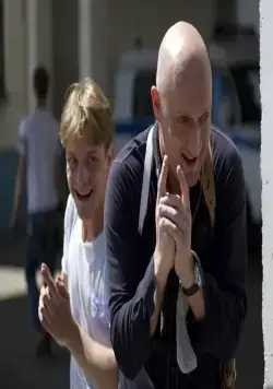 Курьер из «Рая» (2013) смотреть онлайн Курьер из «Рая» (2013) фильм смотреть онлайн