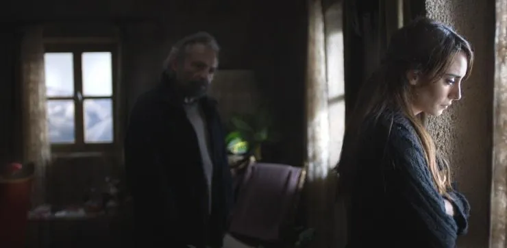 Зимняя спячка (2014) смотреть онлайн Зимняя спячка (2014) фильм смотреть онлайн