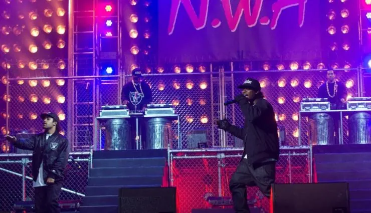 Голос улиц (2015) смотреть онлайн Голос улиц (2015) фильм смотреть онлайн