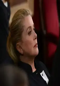 Молодая кровь (2015) смотреть онлайн бесплатно Молодая кровь (2015) фильм смотреть онлайн бесплатно