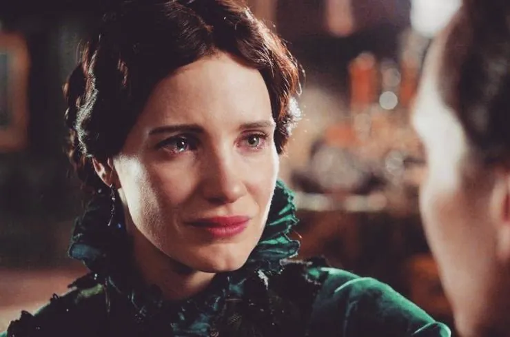 Багровый пик (2015) в хорошем качестве смотреть онлайн Багровый пик (2015) фильм в хорошем качестве смотреть онлайн