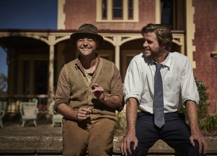 Месть от кутюр (2015) в хорошем качестве смотреть онлайн Месть от кутюр (2015) фильм в хорошем качестве смотреть онлайн