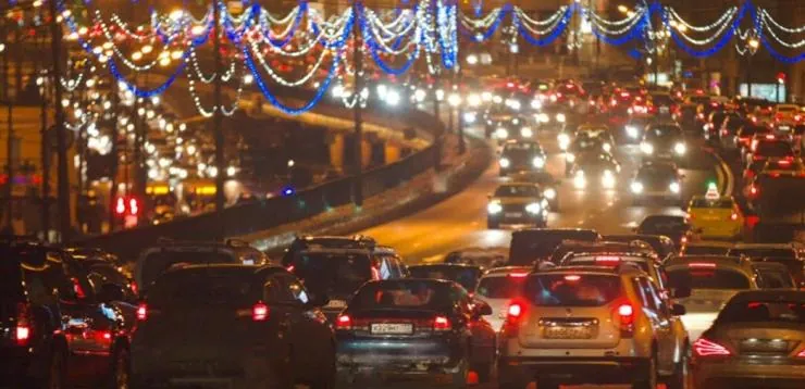 Ближе, чем кажется (2015) в хорошем качестве смотреть онлайн Ближе, чем кажется (2015) фильм в хорошем качестве смотреть онлайн