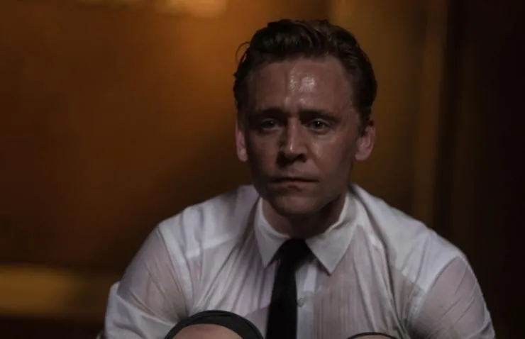 Высотка (2015) смотреть онлайн Высотка (2015) фильм смотреть онлайн