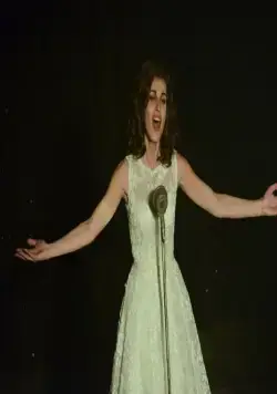 Любовь и страсть. Далида (2016) смотреть онлайн Любовь и страсть. Далида (2016) фильм смотреть онлайн