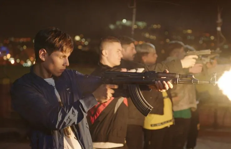 Пираньи Неаполя (2019) смотреть онлайн Пираньи Неаполя (2019) фильм смотреть онлайн