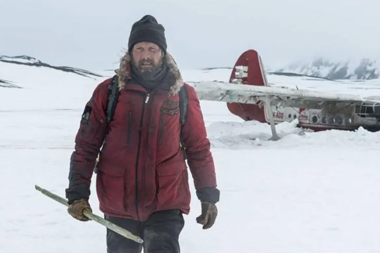 Затерянные во льдах (2018) в хорошем качестве смотреть онлайн Затерянные во льдах (2018) фильм в хорошем качестве смотреть онлайн