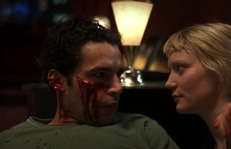 Пирсинг (2018) смотреть онлайн бесплатно Пирсинг (2018) фильм смотреть онлайн бесплатно