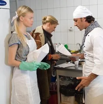 Доярка из Хацапетовки (2006) в хорошем качестве смотреть онлайн Доярка из Хацапетовки (2006) сериал в хорошем качестве смотреть онлайн