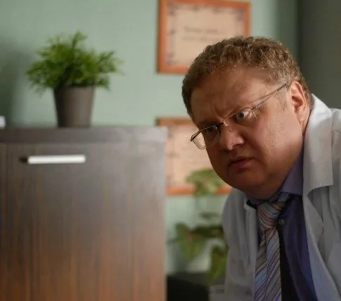 Этаж (2013) 1 сезон 1-30,31,32 серия смотреть онлайн Этаж (2013) сериал 1-30,31,32 серию 1 сезона смотреть онлайн