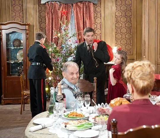 Дом с лилиями (2013) в хорошем качестве смотреть онлайн Дом с лилиями (2013) сериал в хорошем качестве смотреть онлайн