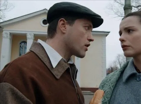 Красная королева (2015) 1 сезон 1-10,11,12 серия смотреть онлайн бесплатно Красная королева (2015) сериал 1-10,11,12 серию 1 сезона смотреть онлайн бесплатно