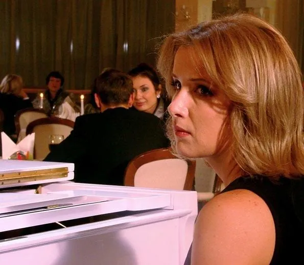 Доярка из Хацапетовки 2: Вызов судьбе (2006) 1-3 сезон 1-14,15,16 серия в хорошем качестве смотреть онлайн Доярка из Хацапетовки 2: Вызов судьбе (2006) сериал 1-14,15,16 серию 1-3 сезона в хорошем качестве смотреть онлайн