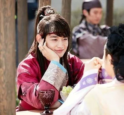 Хваран: Начало (2016) 1 сезон 1-18,19,20 серия смотреть онлайн Хваран: Начало (2016) сериал 1-18,19,20 серию 1 сезона смотреть онлайн