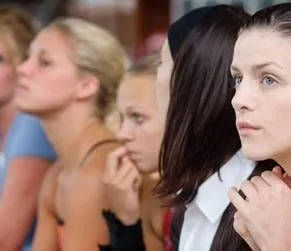 Прыжок (2010) в хорошем качестве смотреть онлайн Прыжок (2010) сериал в хорошем качестве смотреть онлайн