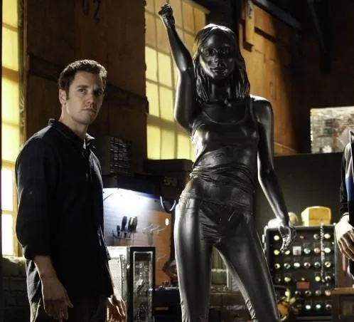 Лучшая охрана (2011) 1-2 сезон 1-11,12,13 серия в хорошем качестве смотреть онлайн Лучшая охрана (2011) сериал 1-11,12,13 серию 1-2 сезона в хорошем качестве смотреть онлайн