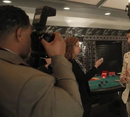 Плащ (2011) 1 сезон 1-8,9,10 серия смотреть онлайн бесплатно Плащ (2011) сериал 1-8,9,10 серию 1 сезона смотреть онлайн бесплатно