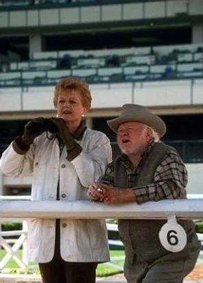 Она написала убийство (1984) 1-12 сезон 1-20,21,22 серия в хорошем качестве смотреть онлайн Она написала убийство (1984) сериал 1-20,21,22 серию 1-12 сезона в хорошем качестве смотреть онлайн