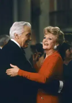 Она написала убийство (1984) 1-12 сезон 1-20,21,22 серия смотреть онлайн Она написала убийство (1984) сериал 1-20,21,22 серию 1-12 сезона смотреть онлайн