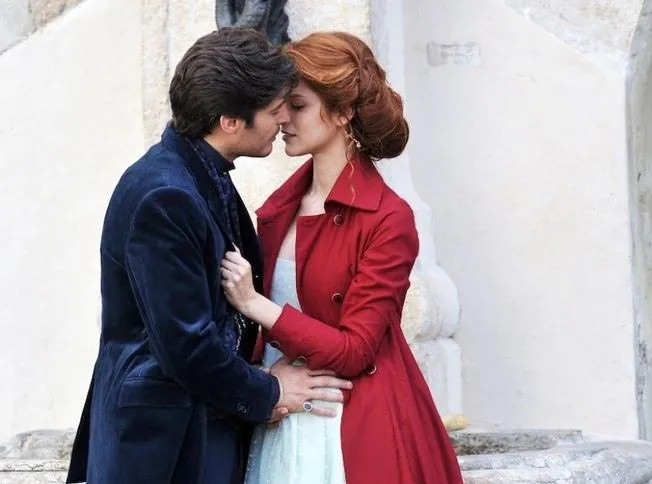 Дама под вуалью (2015) в хорошем качестве смотреть онлайн Дама под вуалью (2015) сериал в хорошем качестве смотреть онлайн