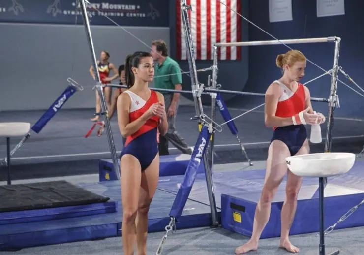 Гимнастки (2009) 1-3 сезон 1-6,7,8 серия смотреть онлайн бесплатно Гимнастки (2009) сериал 1-6,7,8 серию 1-3 сезона смотреть онлайн бесплатно