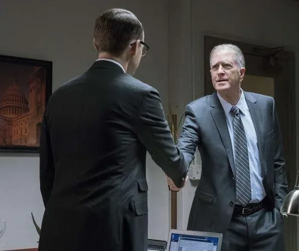 Миллиарды (2016) 1-7 сезон 1-10,11,12 серия смотреть онлайн бесплатно Миллиарды (2016) сериал 1-10,11,12 серию 1-7 сезона смотреть онлайн бесплатно