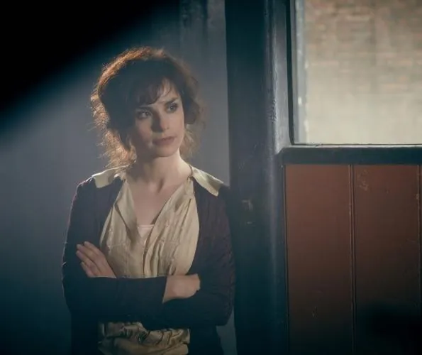 Острые козырьки (2013) 1-6 сезон 1-4,5,6 серия в хорошем качестве смотреть онлайн Острые козырьки (2013) сериал 1-4,5,6 серию 1-6 сезона в хорошем качестве смотреть онлайн