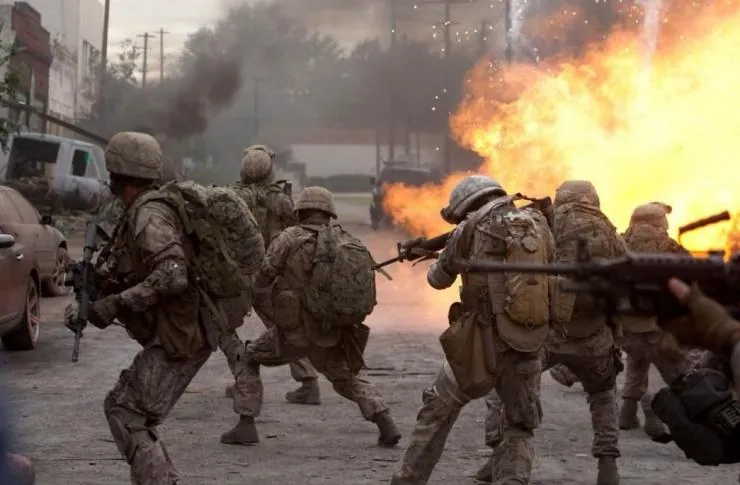 Инопланетное вторжение: Битва за Лос-Анджелес (2011) смотреть онлайн Инопланетное вторжение: Битва за Лос-Анджелес (2011) фильм смотреть онлайн