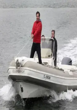 Маленькие секреты большой компании (2019) в хорошем качестве смотреть онлайн Маленькие секреты большой компании (2019) фильм в хорошем качестве смотреть онлайн