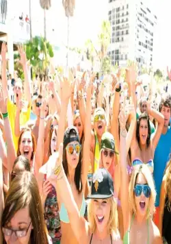 Отвязные каникулы (2012) в хорошем качестве смотреть онлайн Отвязные каникулы (2012) фильм в хорошем качестве смотреть онлайн