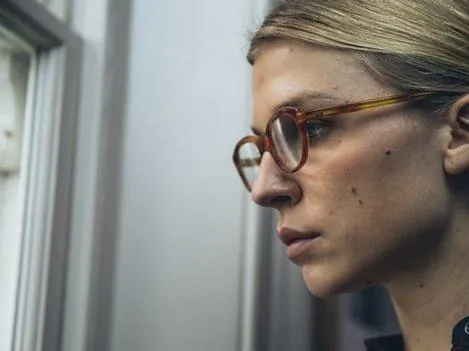 Этажом ниже (2015) смотреть онлайн Этажом ниже (2015) фильм смотреть онлайн