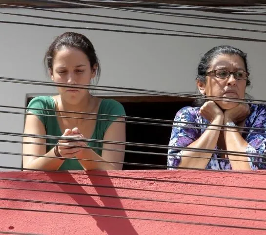 Во сколько она вернется? (2015) смотреть онлайн бесплатно Во сколько она вернется? (2015) фильм смотреть онлайн бесплатно