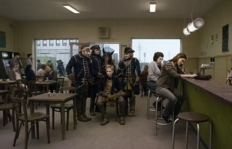 Голубь сидел на ветке, размышляя о бытии (2014) смотреть онлайн бесплатно Голубь сидел на ветке, размышляя о бытии (2014) фильм смотреть онлайн бесплатно