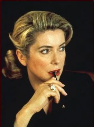 Восток-Запад (1999) смотреть онлайн бесплатно Восток-Запад (1999) фильм смотреть онлайн бесплатно