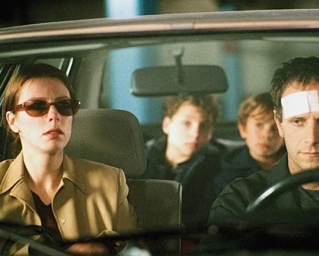 Детская игра (2001) смотреть онлайн бесплатно Детская игра (2001) фильм смотреть онлайн бесплатно