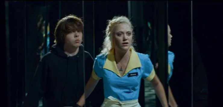 Гость (2013) смотреть онлайн бесплатно Гость (2013) фильм смотреть онлайн бесплатно