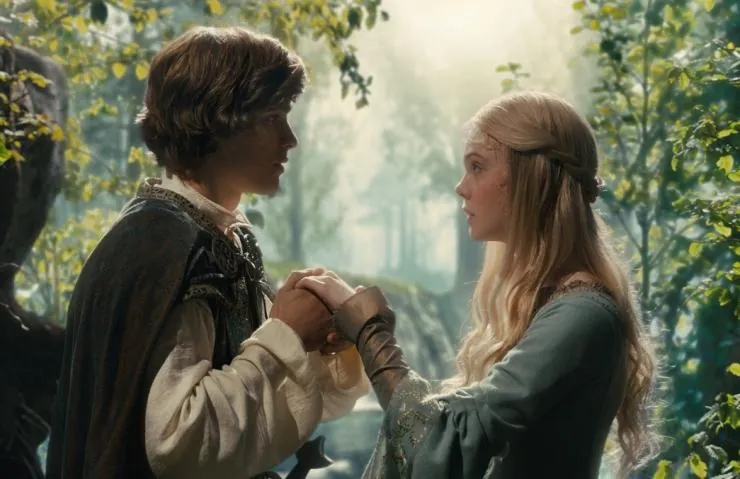 Малефисента (2014) смотреть онлайн Малефисента (2014) фильм смотреть онлайн