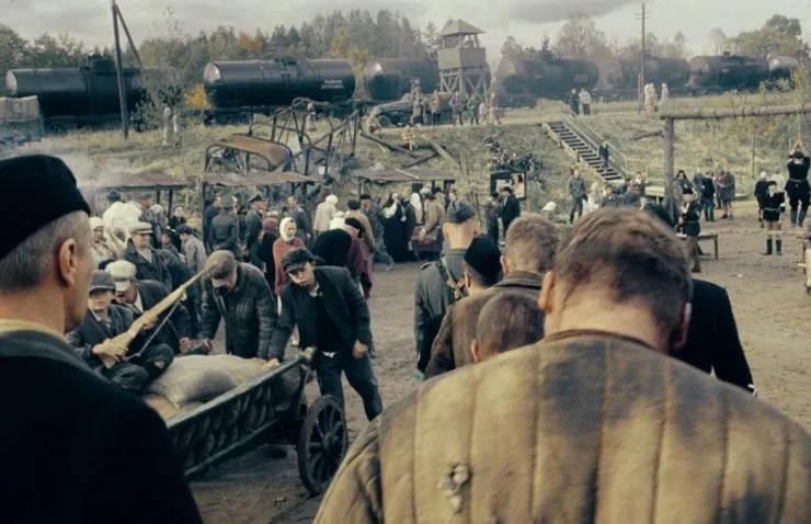 В тумане (2012) смотреть онлайн В тумане (2012) фильм смотреть онлайн