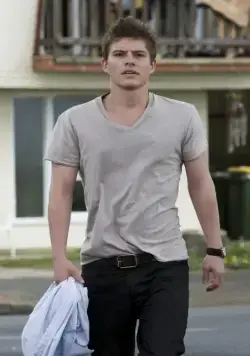 Цунами 3D (2011) в хорошем качестве смотреть онлайн Цунами 3D (2011) фильм в хорошем качестве смотреть онлайн