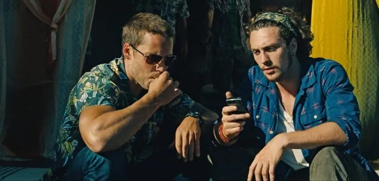 Особо опасны (2012) смотреть онлайн Особо опасны (2012) фильм смотреть онлайн