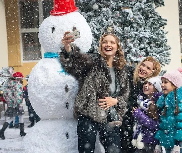 С новым годом, мамы! (2012) смотреть онлайн С новым годом, мамы! (2012) фильм смотреть онлайн