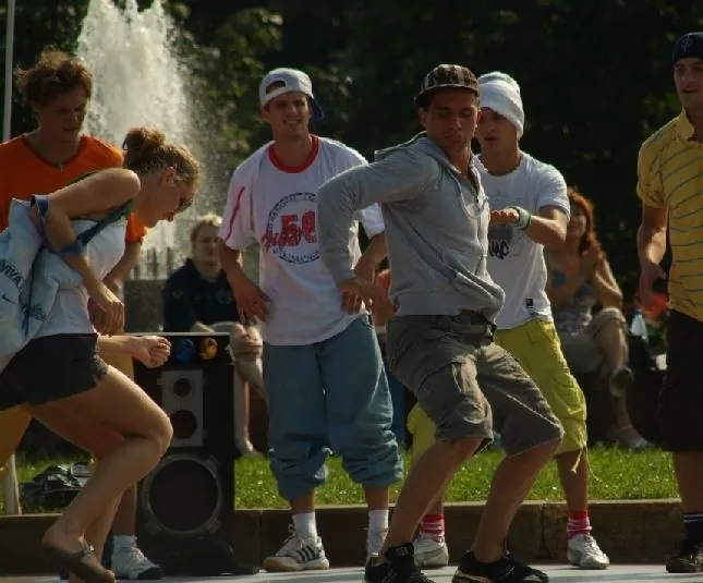 Стэп бай стэп (2011) в хорошем качестве смотреть онлайн Стэп бай стэп (2011) фильм в хорошем качестве смотреть онлайн