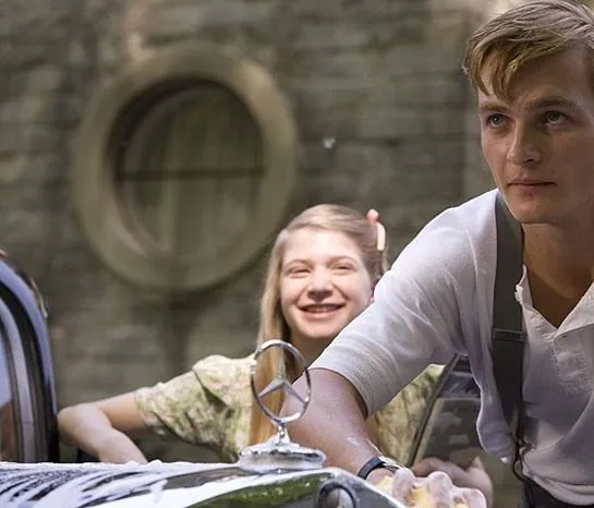 Мальчик в полосатой пижаме (2008) смотреть онлайн бесплатно Мальчик в полосатой пижаме (2008) фильм смотреть онлайн бесплатно