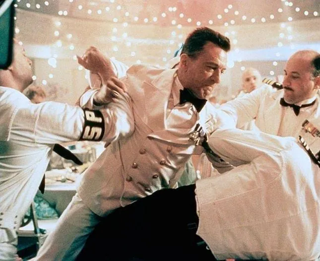 Военный ныряльщик (2000) в хорошем качестве смотреть онлайн Военный ныряльщик (2000) фильм в хорошем качестве смотреть онлайн