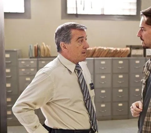 Стоун (2010) смотреть онлайн Стоун (2010) фильм смотреть онлайн