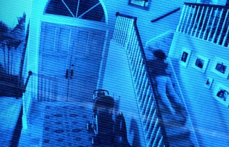 Паранормальное явление 2 (2010) в хорошем качестве смотреть онлайн Паранормальное явление 2 (2010) фильм в хорошем качестве смотреть онлайн