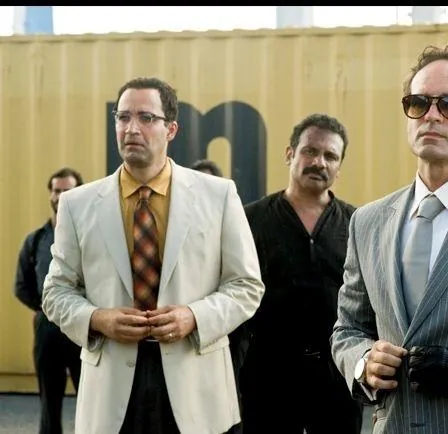 Лузеры (2010) в хорошем качестве смотреть онлайн Лузеры (2010) фильм в хорошем качестве смотреть онлайн