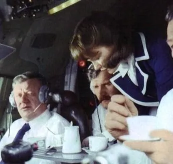 Экипаж (1979) смотреть онлайн Экипаж (1979) фильм смотреть онлайн