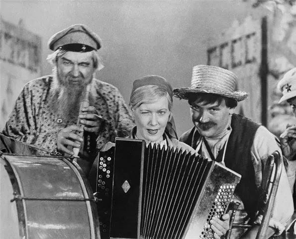 Волга-Волга (1938) в хорошем качестве смотреть онлайн Волга-Волга (1938) фильм в хорошем качестве смотреть онлайн