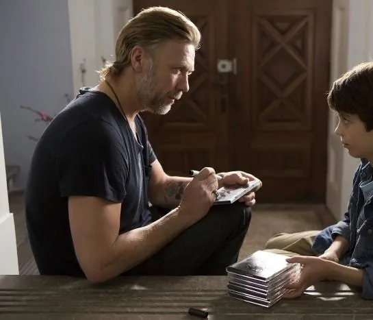 Кого ты любишь (2014) в хорошем качестве смотреть онлайн Кого ты любишь (2014) фильм в хорошем качестве смотреть онлайн